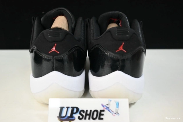 RETRO JORDAN AV2187 LOW 001 BLACK-WHITE 11 AIR 0331